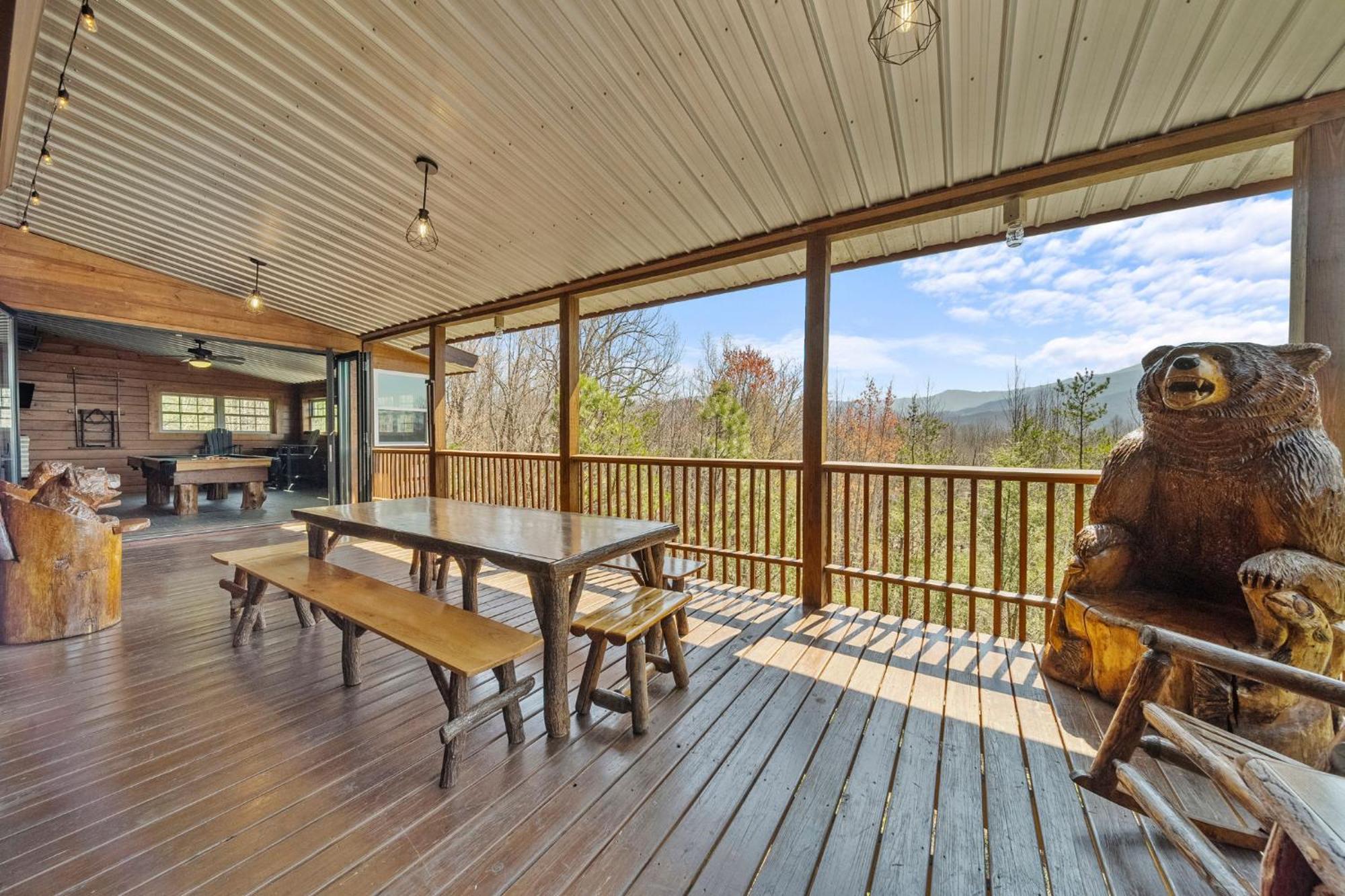 Stairway To Heaven Cabin By Staycating Gatlinburg Exterior photo
